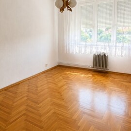 KIADÓ ETELE 22